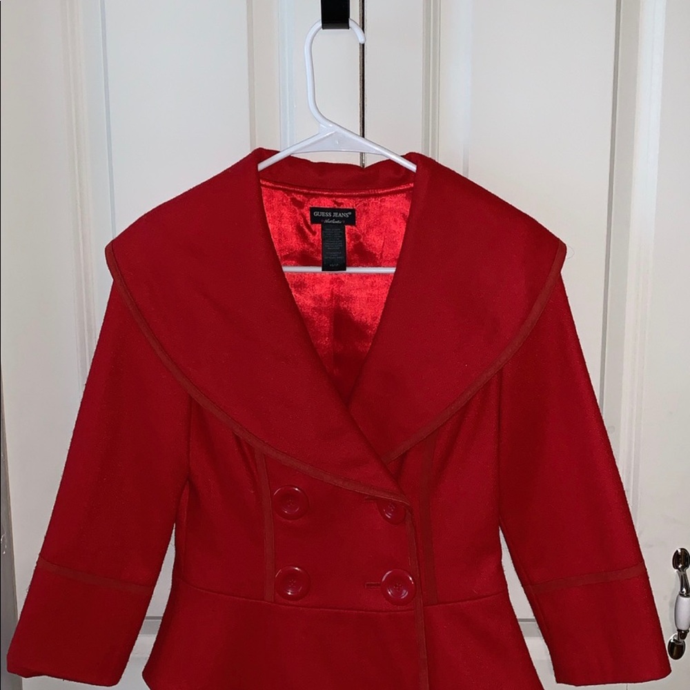 Red guess blazer 🥰